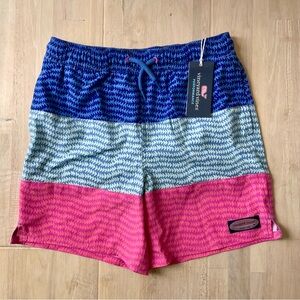 Vineyard Vines wavy tails boys swimwear trunks size 12-14 medium